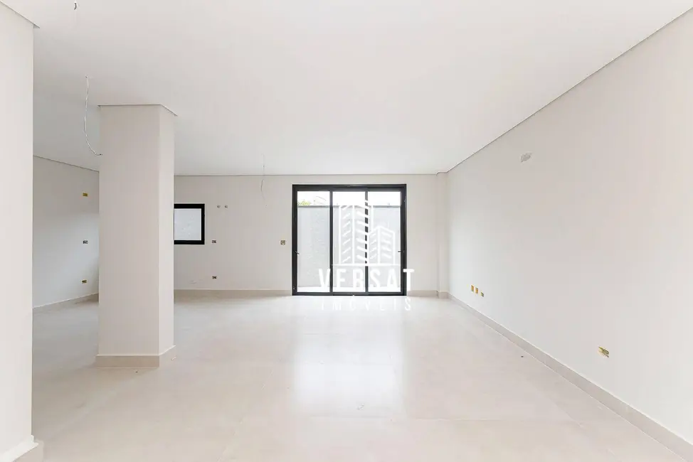 Foto 4 de Sobrado com 3 quartos à venda, 148m2 em Uberaba, Curitiba - PR