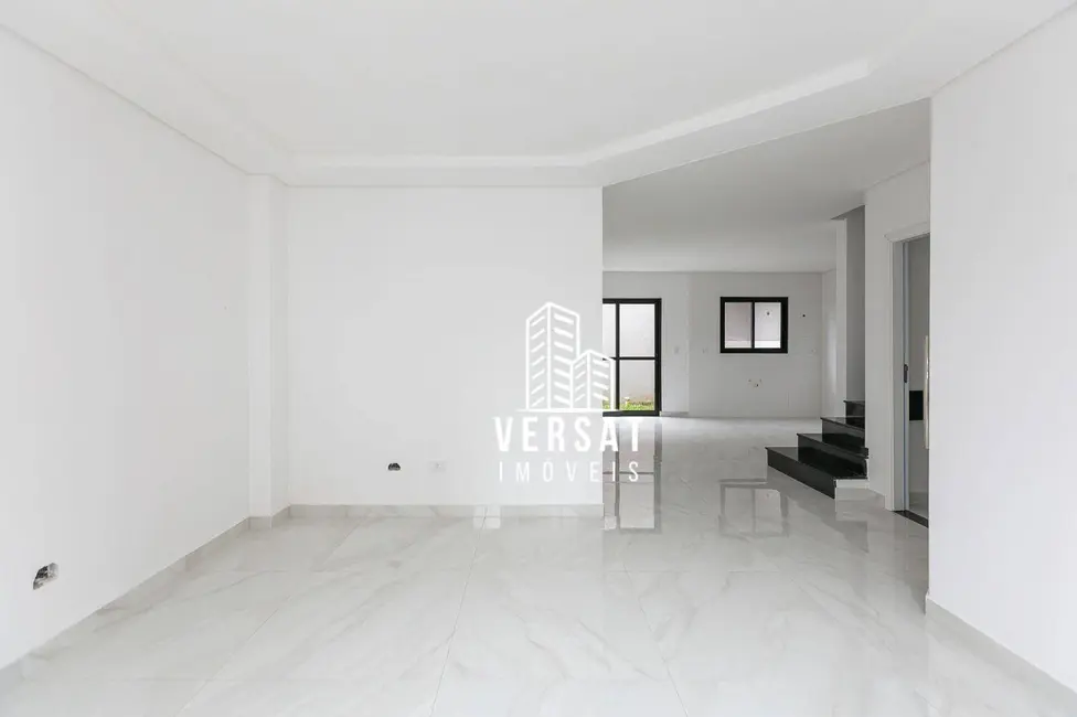 Sobrado com 4 quartos à venda, 173m2 em Boneca do Iguaçu, Sao Jose Dos Pinhais - PR - imagem 4 Foto 4 de Sobrado com 4 quartos à venda, 173m2 em Boneca do Iguaçu, Sao Jose Dos Pinhais - PR