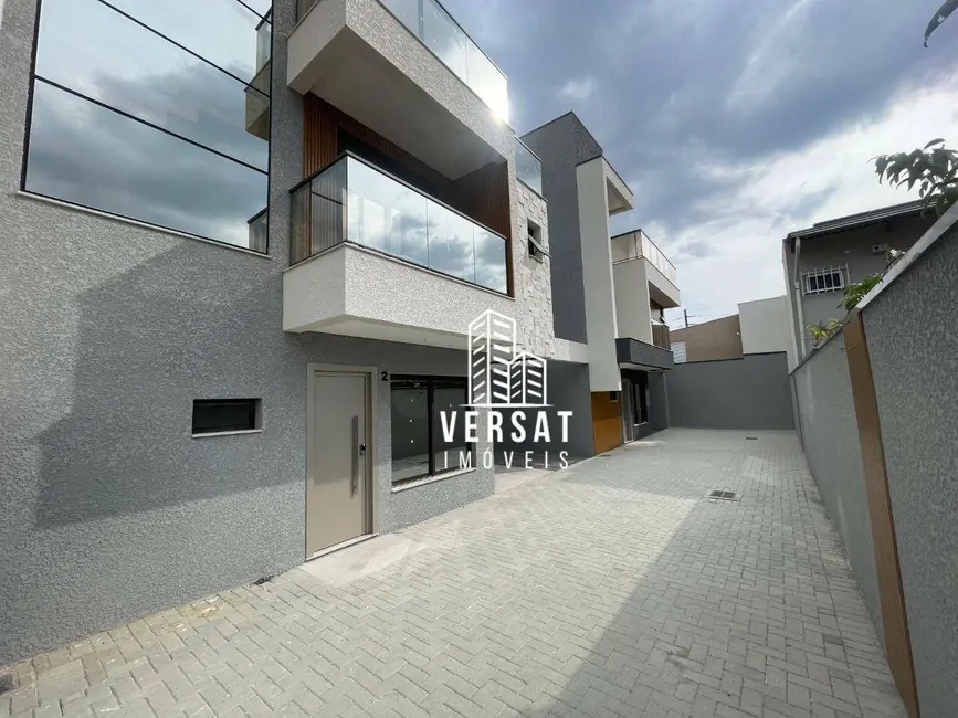 Foto 3 de Sobrado com 3 quartos à venda, 208m2 em Jardim das Américas, Curitiba - PR