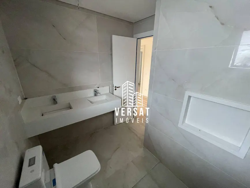 Foto 8 de Sobrado com 3 quartos à venda, 208m2 em Jardim das Américas, Curitiba - PR