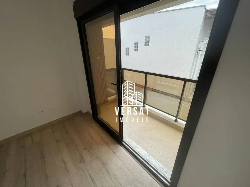 Foto 9 de Sobrado com 3 quartos à venda, 208m2 em Jardim das Américas, Curitiba - PR