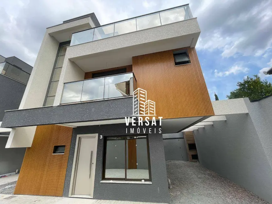 Foto 1 de Sobrado com 3 quartos à venda, 208m2 em Jardim das Américas, Curitiba - PR