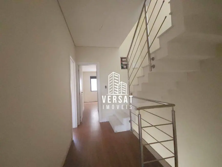 Foto 9 de Sobrado com 3 quartos à venda, 150m2 em Uberaba, Curitiba - PR