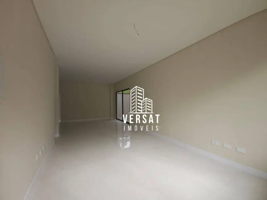 Foto 7 de Sobrado com 3 quartos à venda, 135m2 em Uberaba, Curitiba - PR