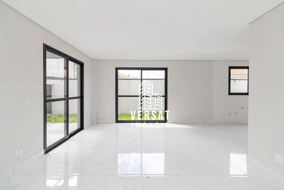 Foto 6 de Sobrado com 3 quartos à venda, 119m2 em Uberaba, Curitiba - PR