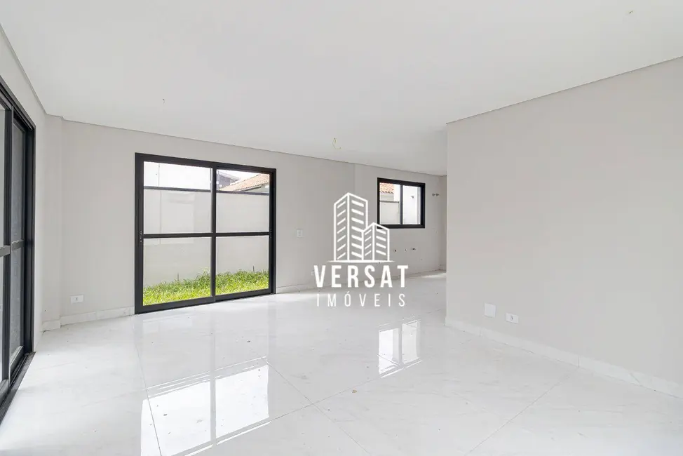 Foto 5 de Sobrado com 3 quartos à venda, 119m2 em Uberaba, Curitiba - PR
