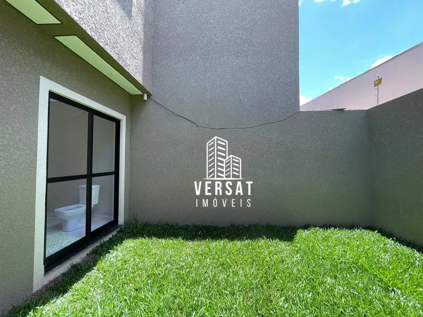 Sobrado com 3 quartos à venda, 122m2 em Uberaba, Curitiba - PR - imagem 5 Foto 5 de Sobrado com 3 quartos à venda, 122m2 em Uberaba, Curitiba - PR