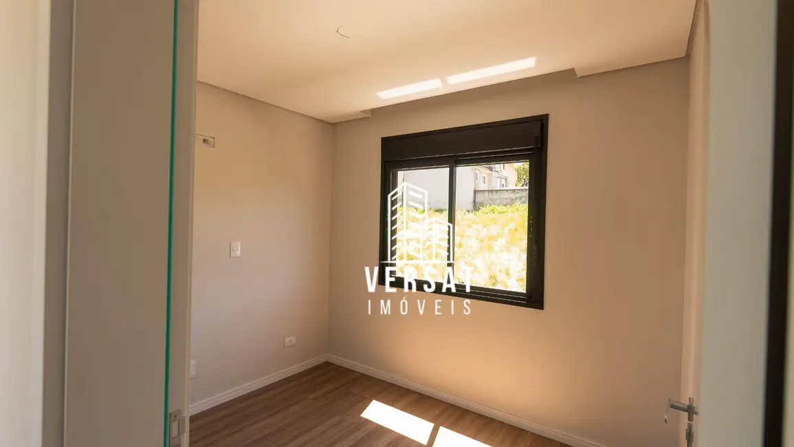 Foto 6 de Sobrado com 3 quartos à venda, 105m2 em Uberaba, Curitiba - PR