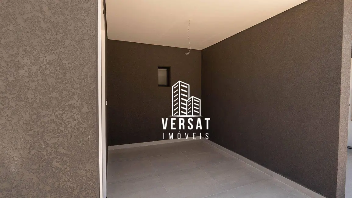 Foto 3 de Sobrado com 3 quartos à venda, 105m2 em Uberaba, Curitiba - PR