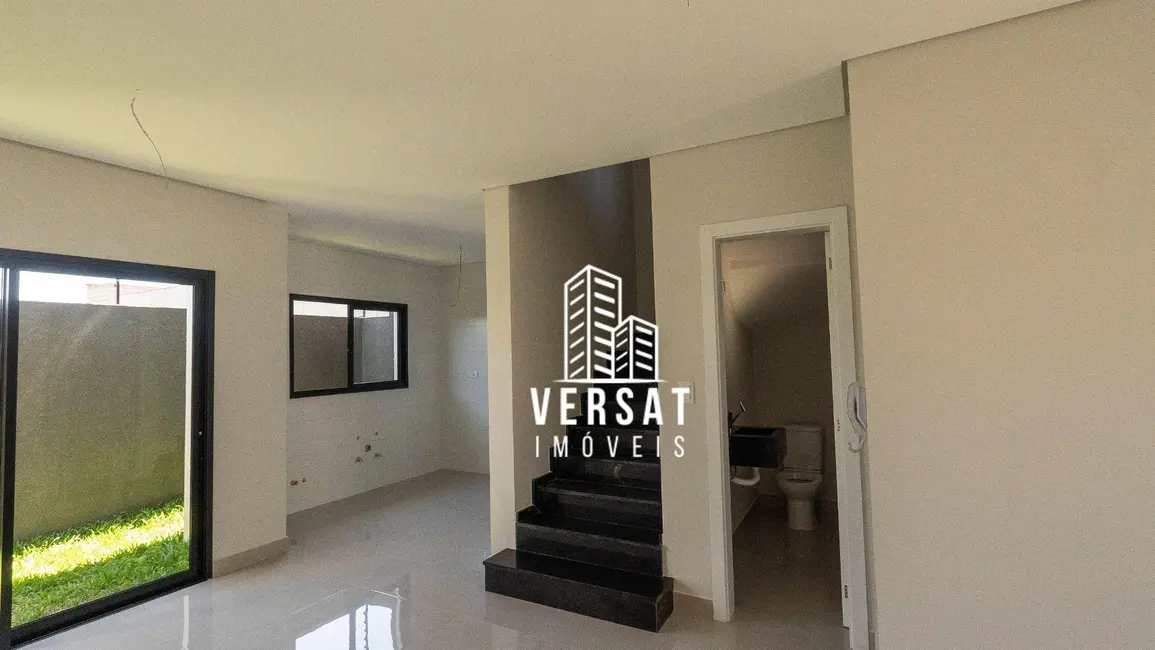 Foto 5 de Sobrado com 3 quartos à venda, 105m2 em Uberaba, Curitiba - PR