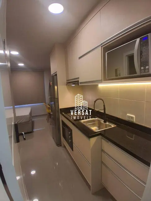 Kitnet com 1 quarto à venda, 19m2 em Centro, Curitiba - PR - imagem 3 Foto 3 de Kitnet com 1 quarto à venda, 19m2 em Centro, Curitiba - PR