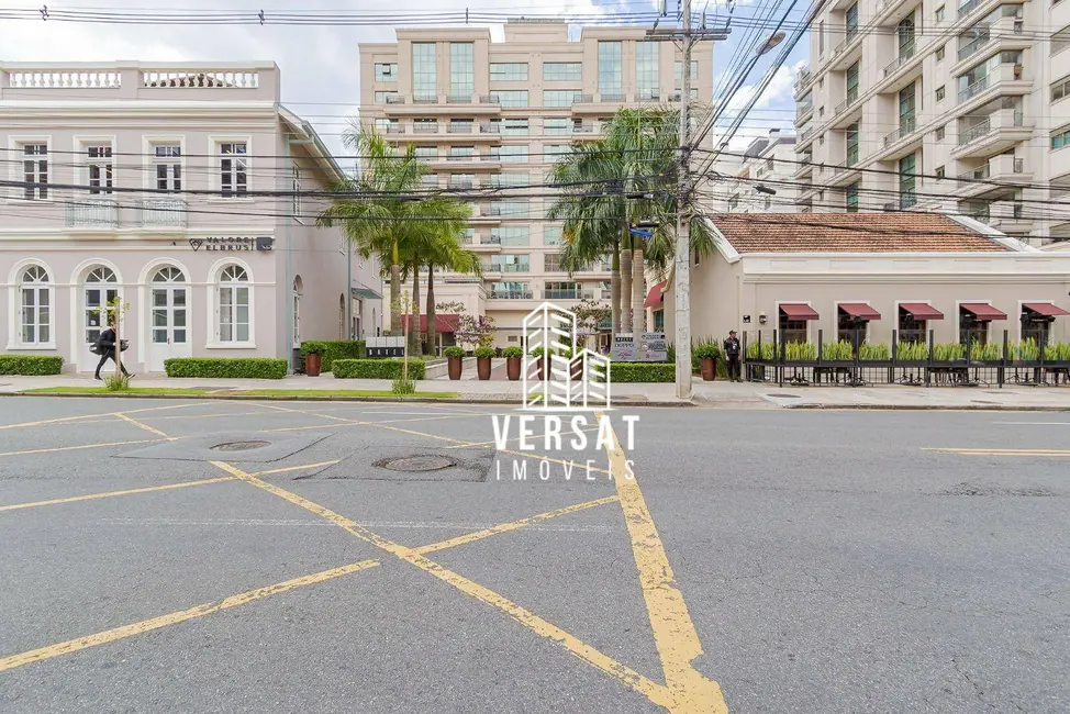 Foto 2 de Apartamento com 1 quarto à venda, 75m2 em Batel, Curitiba - PR