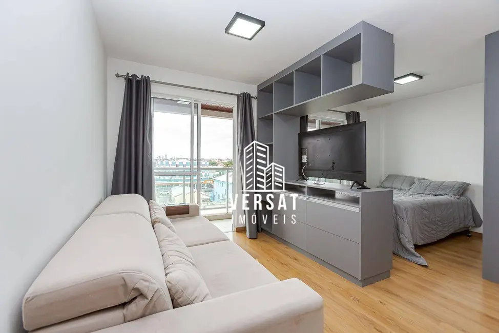 Foto 2 de Apartamento com 1 quarto para alugar, 40m2 em Rebouças, Curitiba - PR