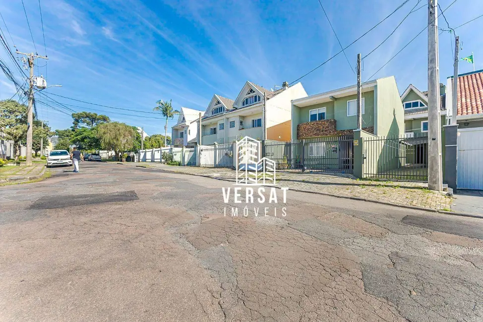 Foto 1 de Sobrado com 4 quartos à venda, 148m2 em Uberaba, Curitiba - PR