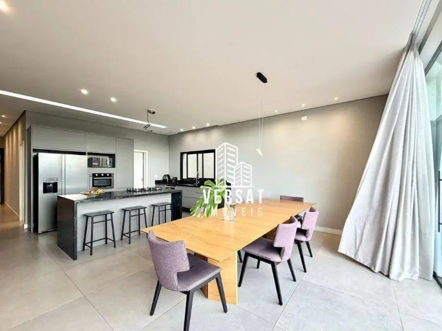 Casa de Condomínio com 3 quartos à venda, 230m2 em Atuba, Curitiba - PR - imagem 7 Foto 7 de Casa de Condomínio com 3 quartos à venda, 230m2 em Atuba, Curitiba - PR