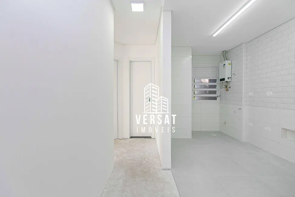 Apartamento com 2 quartos à venda, 65m2 em Uberaba, Curitiba - PR - imagem 9 Foto 9 de Apartamento com 2 quartos à venda, 65m2 em Uberaba, Curitiba - PR