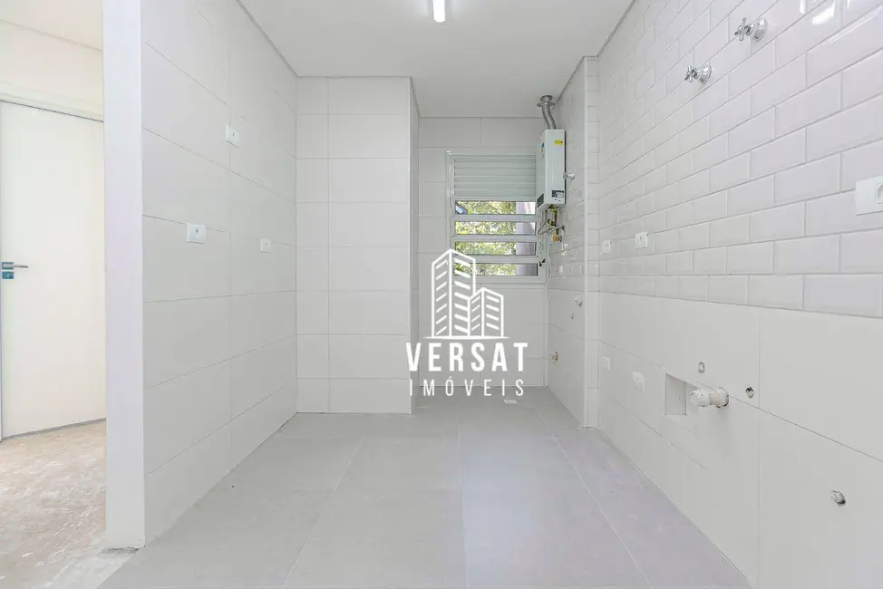 Apartamento com 2 quartos à venda, 65m2 em Uberaba, Curitiba - PR - imagem 8 Foto 8 de Apartamento com 2 quartos à venda, 65m2 em Uberaba, Curitiba - PR