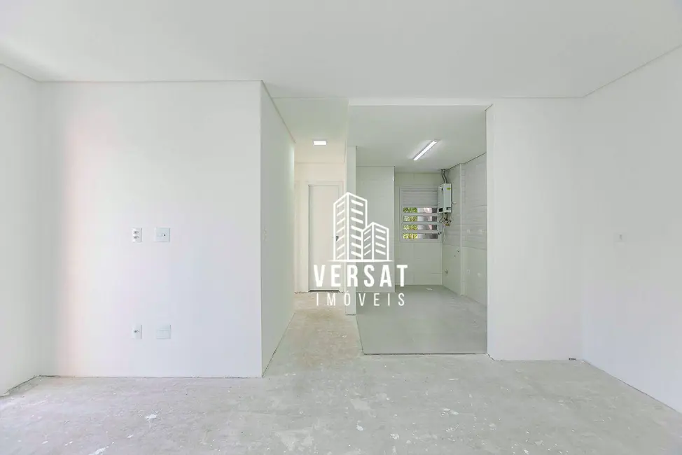 Apartamento com 2 quartos à venda, 65m2 em Uberaba, Curitiba - PR - imagem 6 Foto 6 de Apartamento com 2 quartos à venda, 65m2 em Uberaba, Curitiba - PR