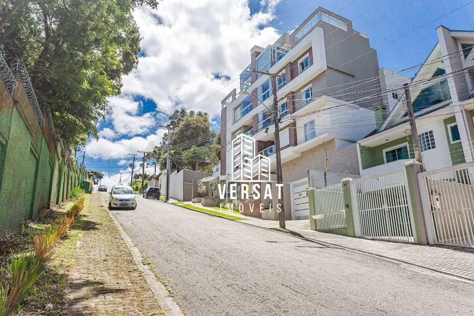Apartamento com 2 quartos à venda, 65m2 em Uberaba, Curitiba - PR - imagem 2 Foto 2 de Apartamento com 2 quartos à venda, 65m2 em Uberaba, Curitiba - PR