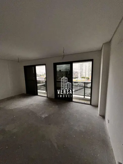 Kitnet com 1 quarto à venda, 30m2 em Centro, Curitiba - PR - imagem 6 Foto 6 de Kitnet com 1 quarto à venda, 30m2 em Centro, Curitiba - PR