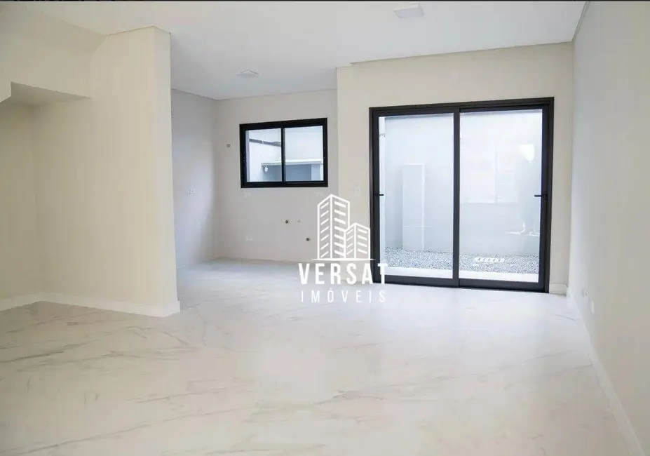 Foto 4 de Sobrado com 3 quartos à venda, 140m2 em Jardim das Américas, Curitiba - PR