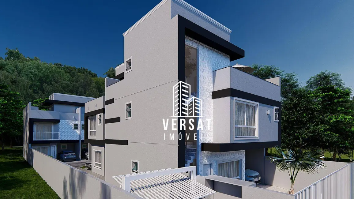 Sobrado com 3 quartos à venda, 157m2 em Uberaba, Curitiba - PR - imagem 5 Foto 5 de Sobrado com 3 quartos à venda, 157m2 em Uberaba, Curitiba - PR