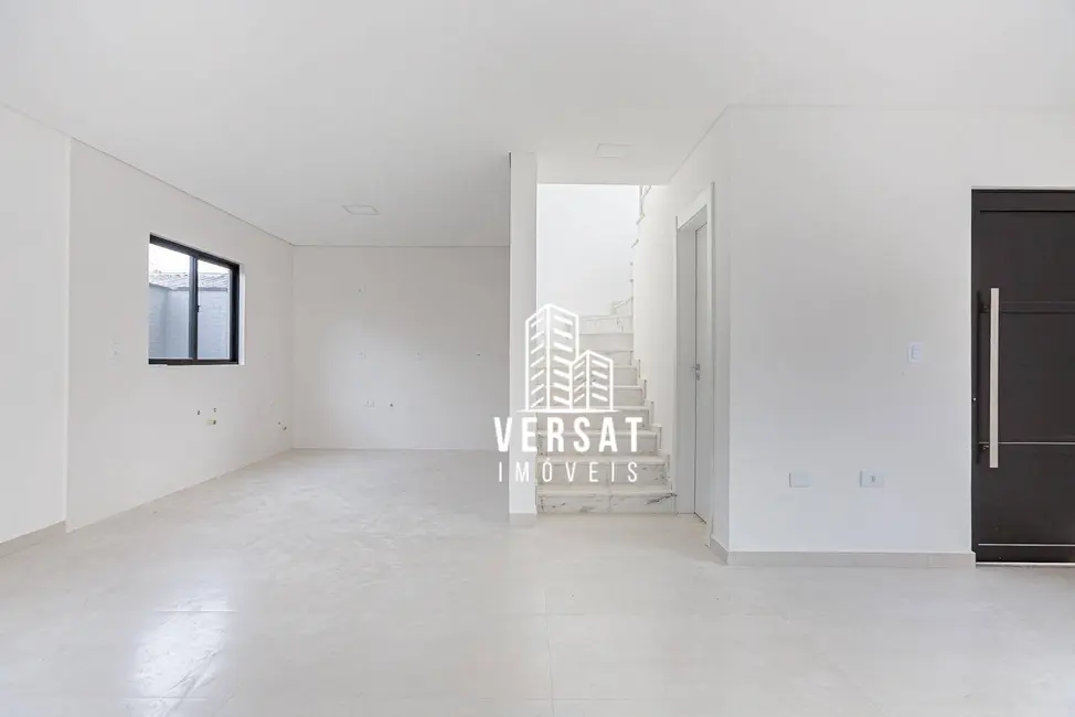 Foto 8 de Sobrado com 3 quartos à venda, 157m2 em Uberaba, Curitiba - PR