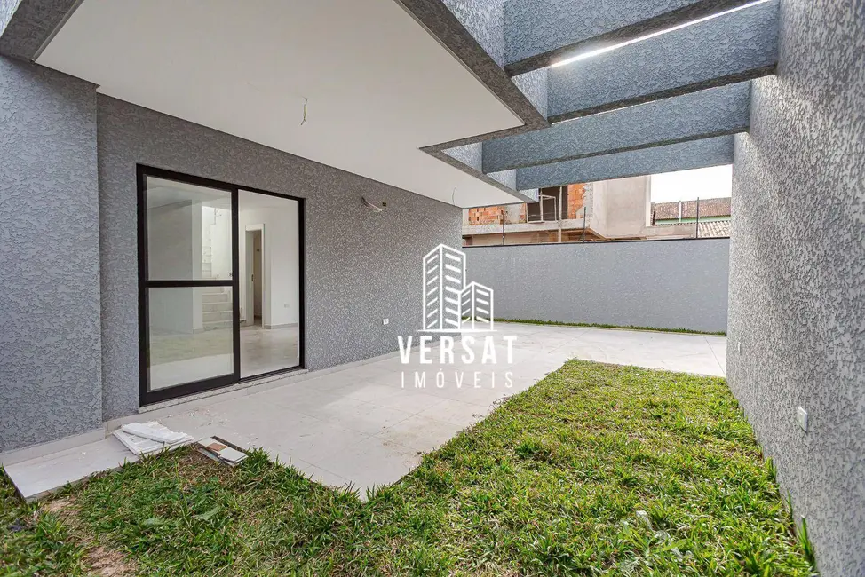Foto 3 de Sobrado com 3 quartos à venda, 157m2 em Uberaba, Curitiba - PR