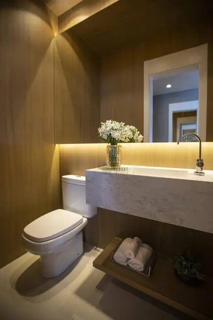 Foto 8 de Apartamento com 2 quartos à venda, 72m2 em Centro, Curitiba - PR