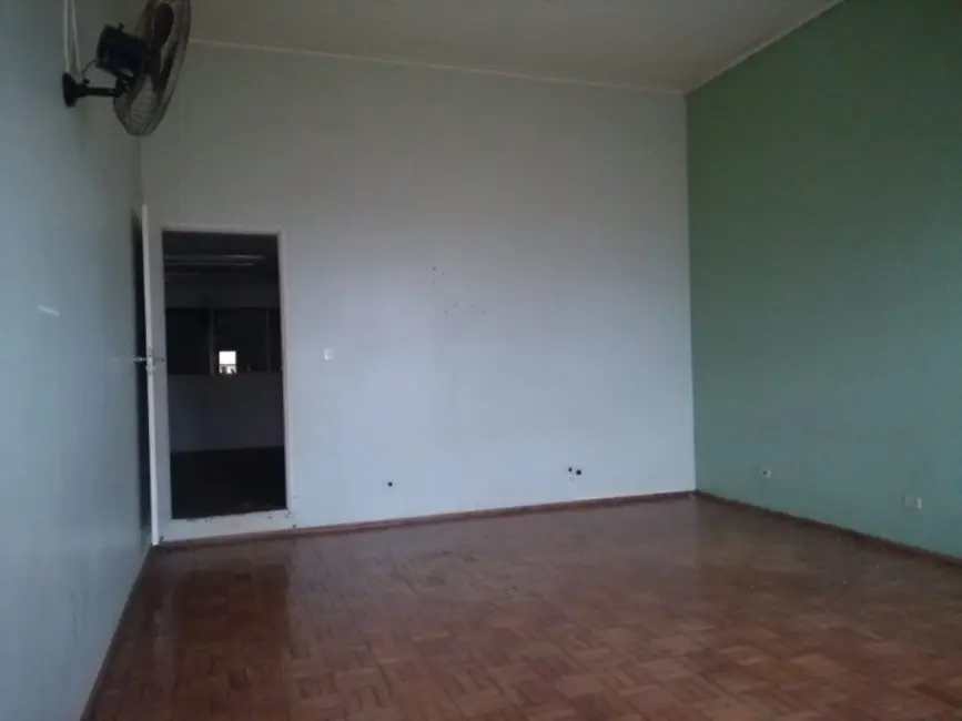 Foto 4 de Casa à venda, 226m2 em Piraju - SP