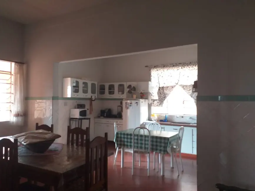 Foto 6 de Casa com 3 quartos à venda, 1241m2 em Piraju - SP
