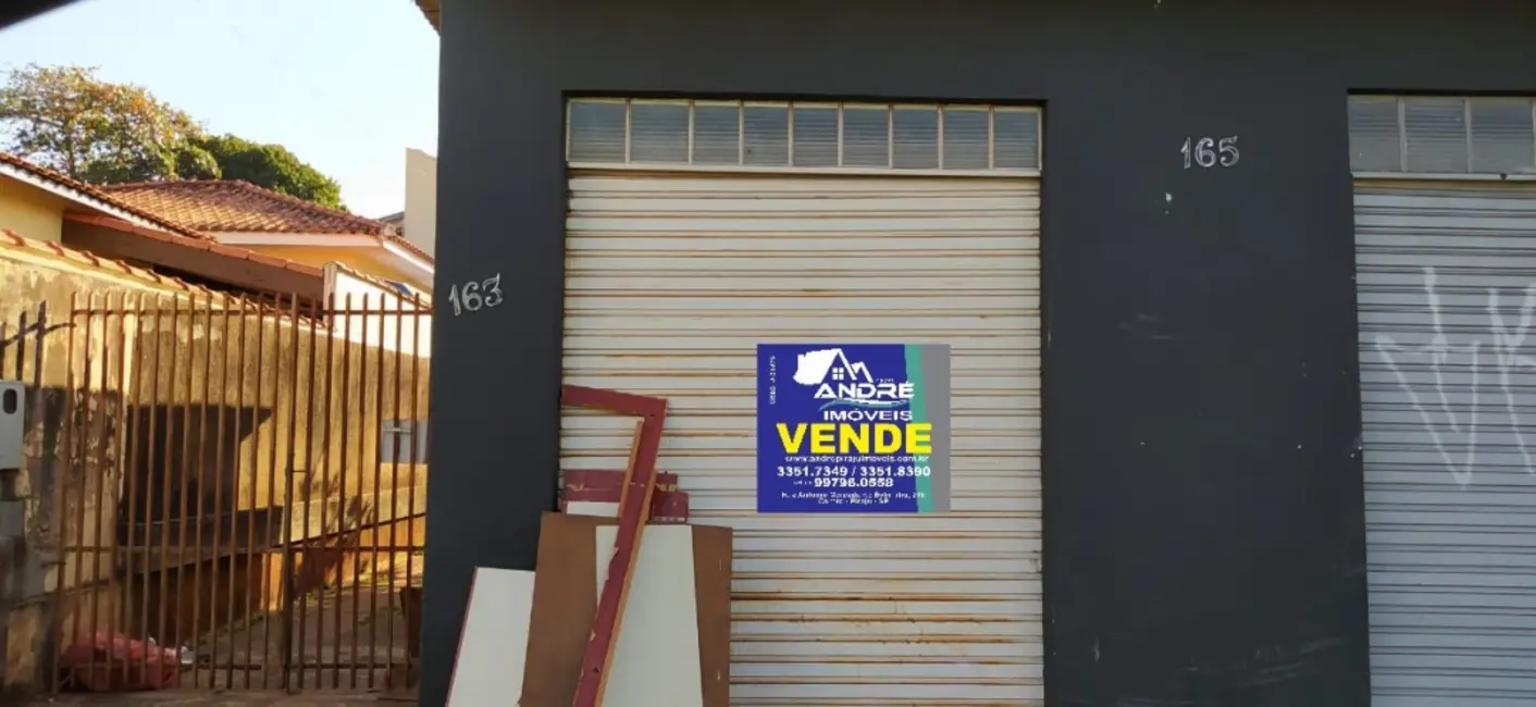 Foto 1 de Sala Comercial à venda, 300m2 em Piraju - SP