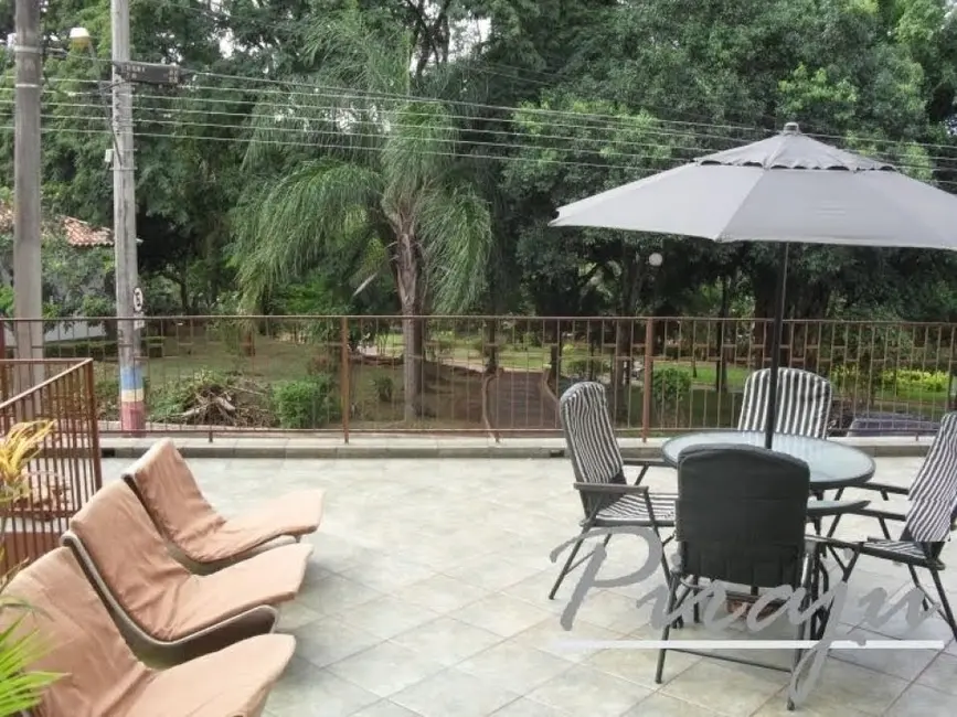 Foto 9 de Casa com 4 quartos à venda, 225m2 em Piraju - SP