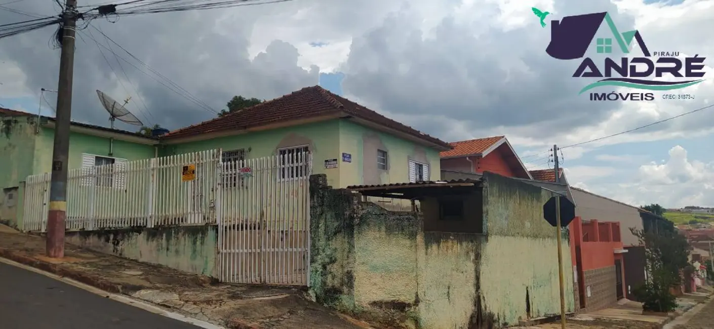 Foto 1 de Casa com 2 quartos à venda, 196m2 em Piraju - SP
