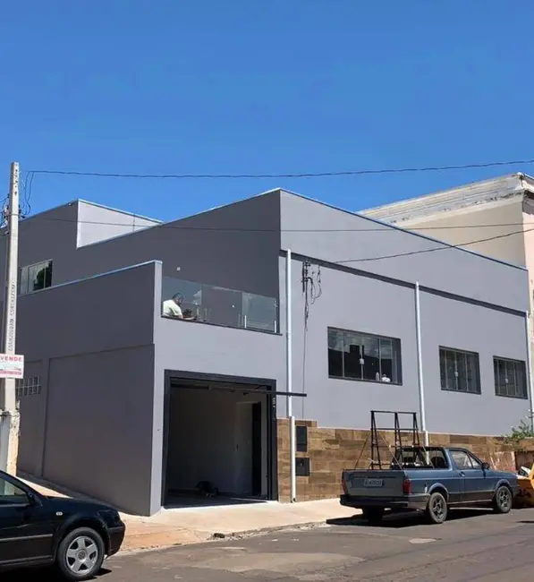 Foto 1 de Casa com 4 quartos à venda e para alugar, 300m2 em Centro, Piraju - SP