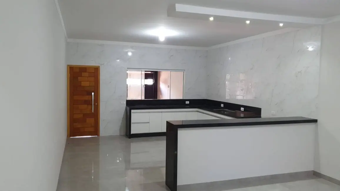 Foto 6 de Casa com 2 quartos à venda, 130m2 em Avare - SP