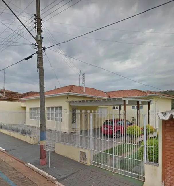 Foto 1 de Casa com 3 quartos à venda, 600m2 em Piraju - SP