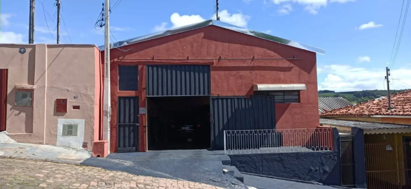 Foto 1 de Casa com 3 quartos à venda, 363m2 em Piraju - SP