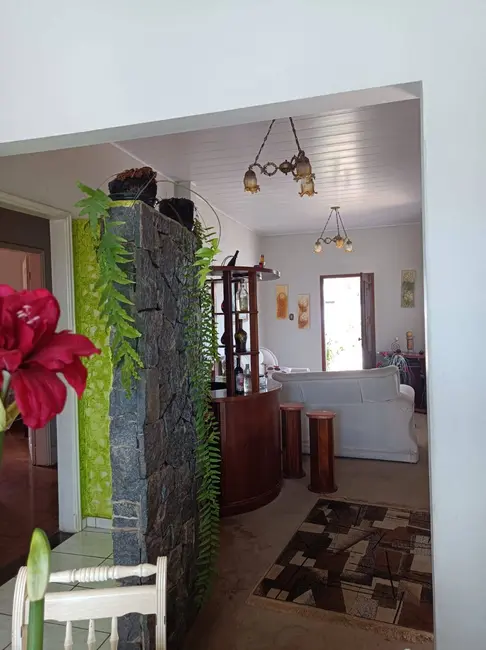 Foto 8 de Casa com 3 quartos à venda, 392m2 em Piraju - SP