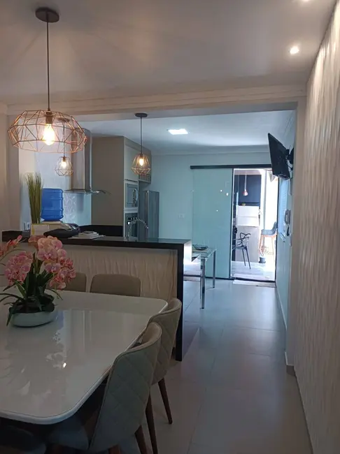 Foto 8 de Casa com 4 quartos à venda, 217m2 em Piraju - SP