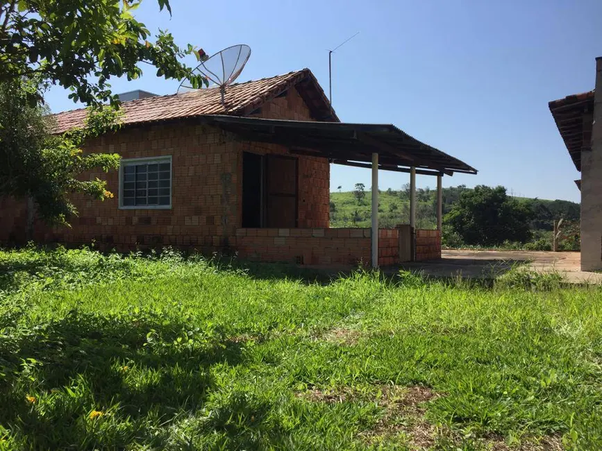 Foto 3 de Chácara com 2 quartos à venda, 1000m2 em Piraju - SP