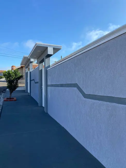 Foto 2 de Casa com 2 quartos à venda em Piraju - SP