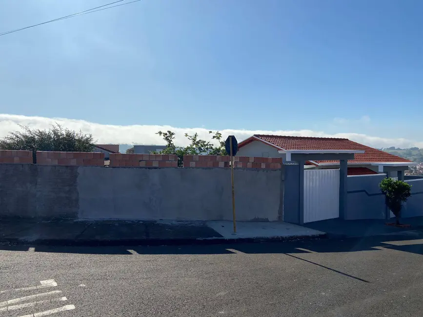 Foto 4 de Casa com 2 quartos à venda em Piraju - SP