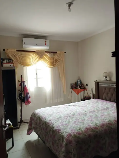 Foto 5 de Casa com 3 quartos à venda, 258m2 em Piraju - SP