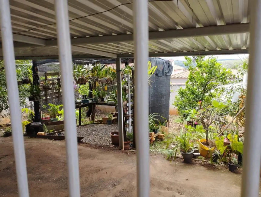 Foto 9 de Casa com 3 quartos à venda, 258m2 em Piraju - SP