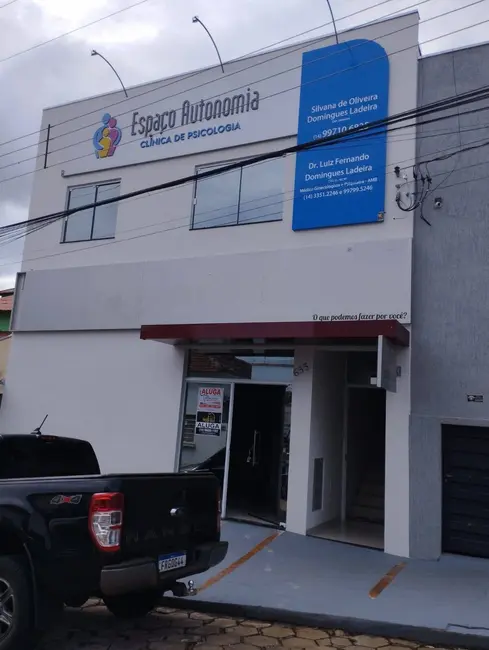 Foto 1 de Sala Comercial à venda e para alugar, 148m2 em Centro, Piraju - SP