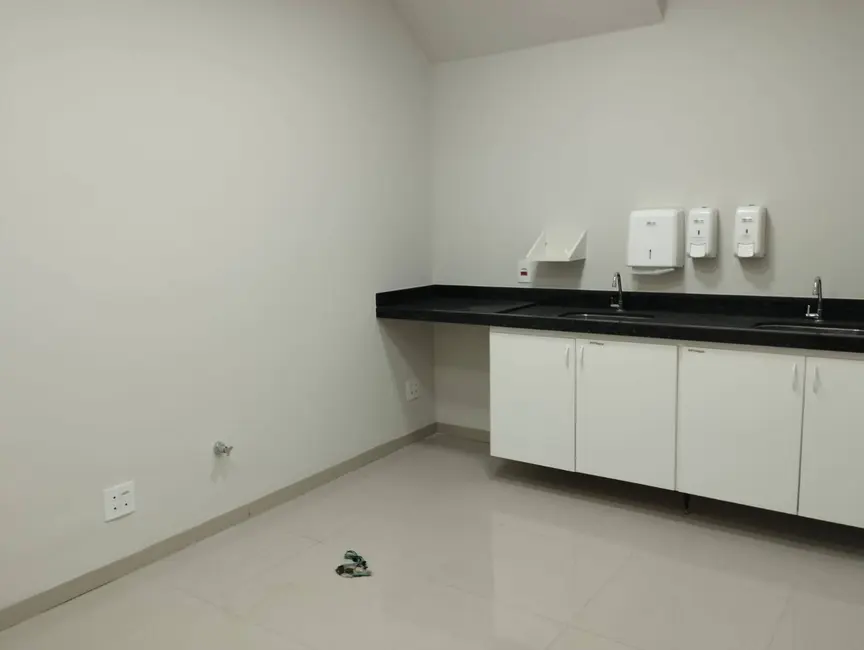 Foto 9 de Sala Comercial à venda e para alugar, 148m2 em Centro, Piraju - SP