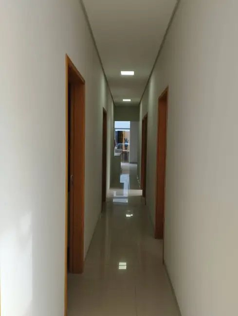Foto 6 de Sala Comercial à venda e para alugar, 148m2 em Centro, Piraju - SP