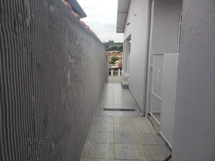 Foto 4 de Casa com 3 quartos à venda, 157m2 em Piraju - SP