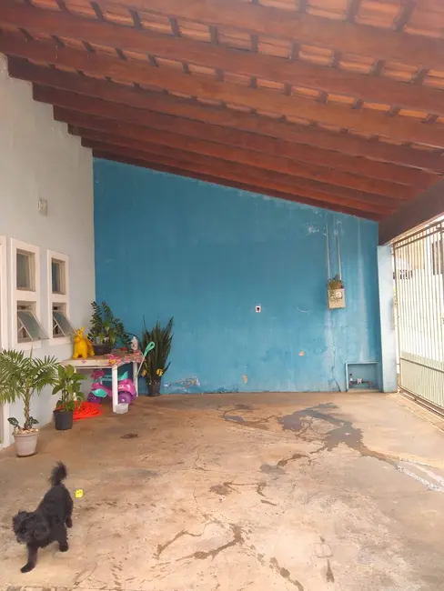 Foto 2 de Casa com 3 quartos à venda, 180m2 em Piraju - SP